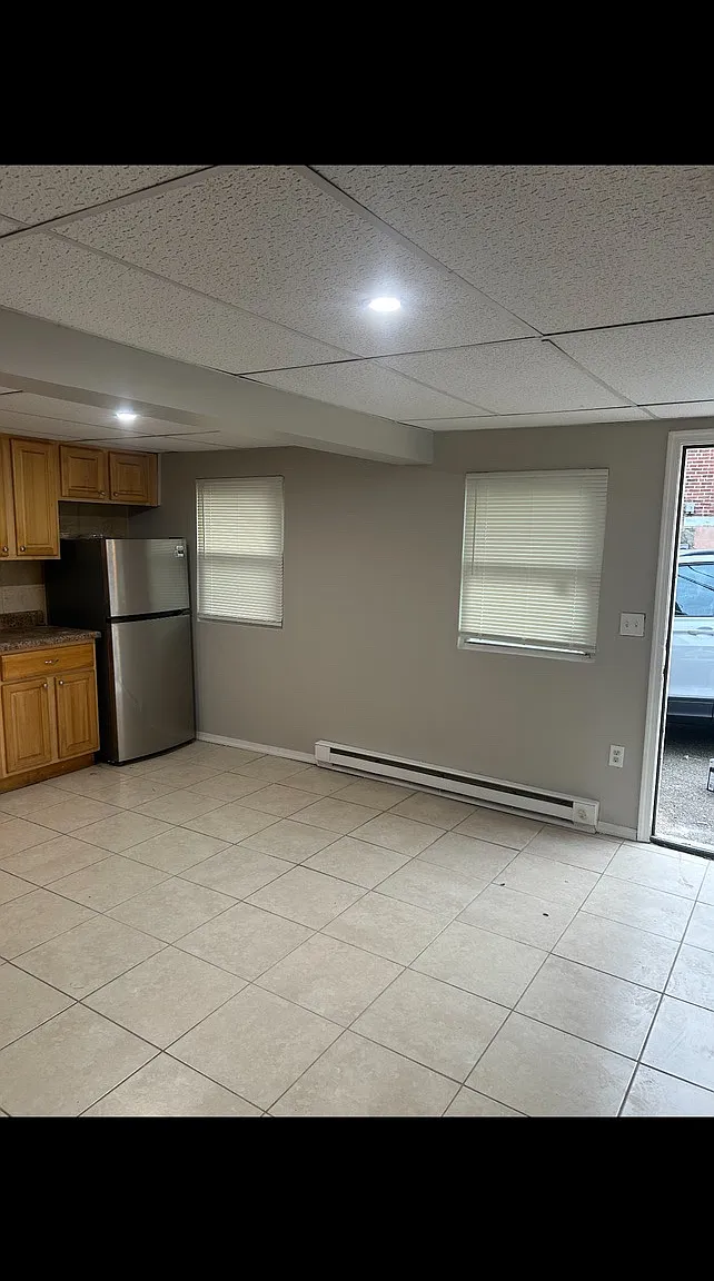 724 E Chester Pike — Photo 3