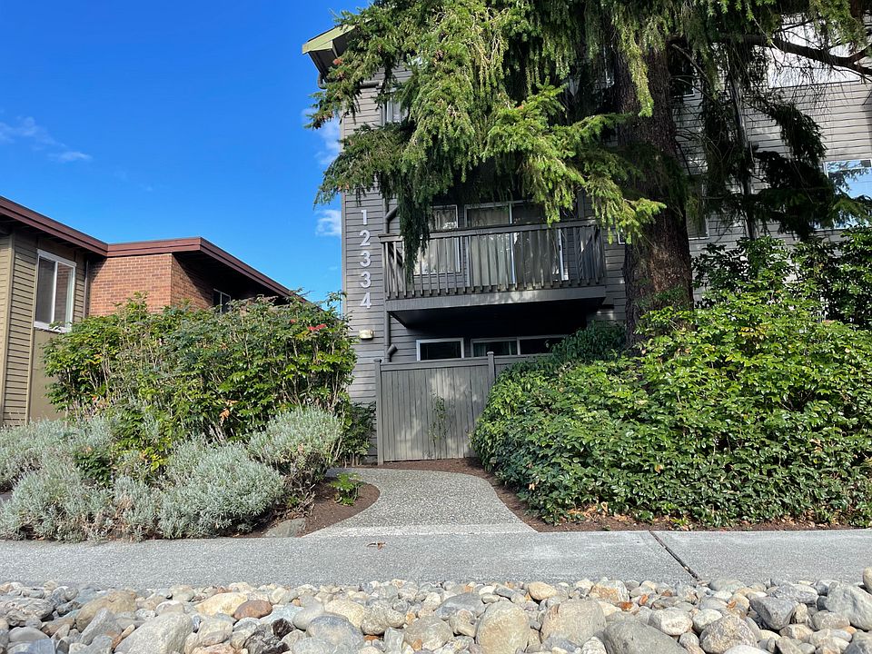1st image of 12334 33rd Ave NE APT 202