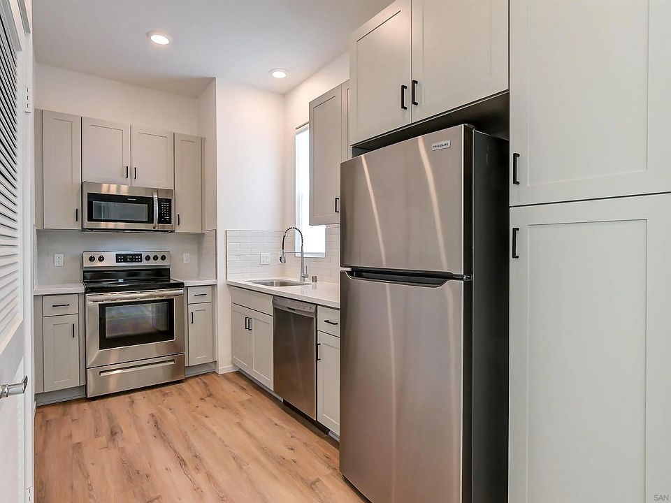 1st image of 2054-58 N Highland Ave