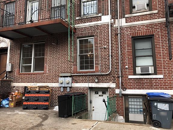 3rd image of 4412 10th Ave