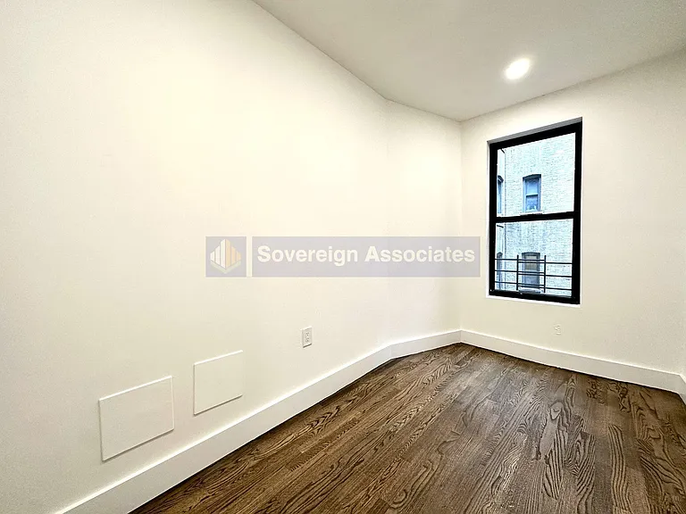 3139 Broadway #1B — Photo 10