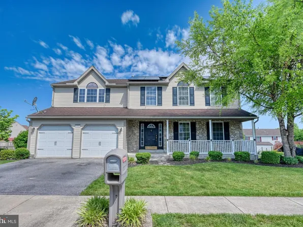13 Eagles Ln, Reading, PA 19608