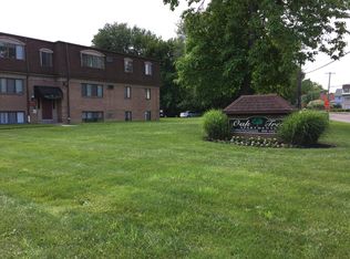 100 W Oak Ln #12, Glenolden, PA 19036