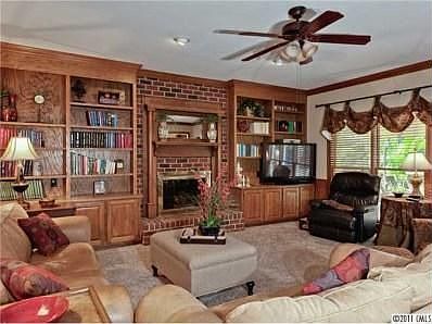 3rd image of 9416 Sardis Glen Dr