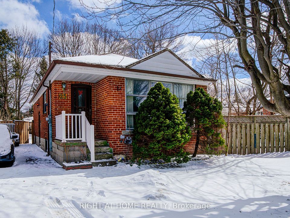 1st image of 25 Strode Dr