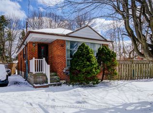 25 Strode Dr, Toronto, ON M1J 1L8