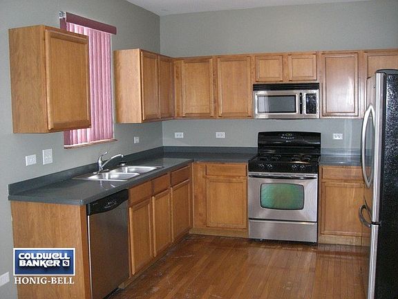 4th image of 340 N Dove St