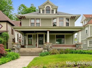 522 Paris Ave SE, Grand Rapids, MI 49503