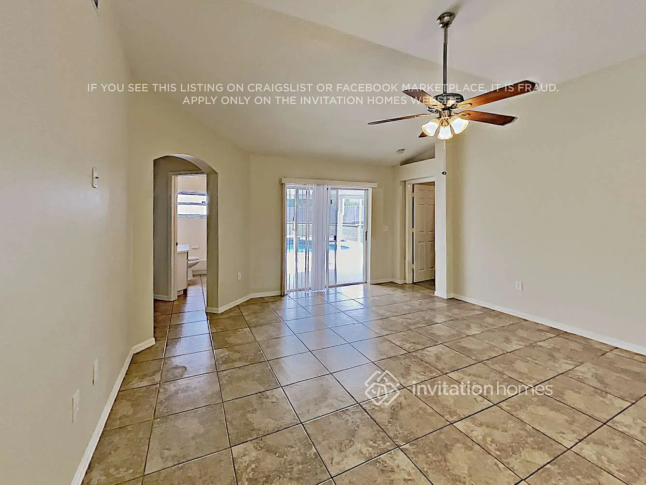 10408 Salisbury St Riverview, FL 33569 — Photo 3