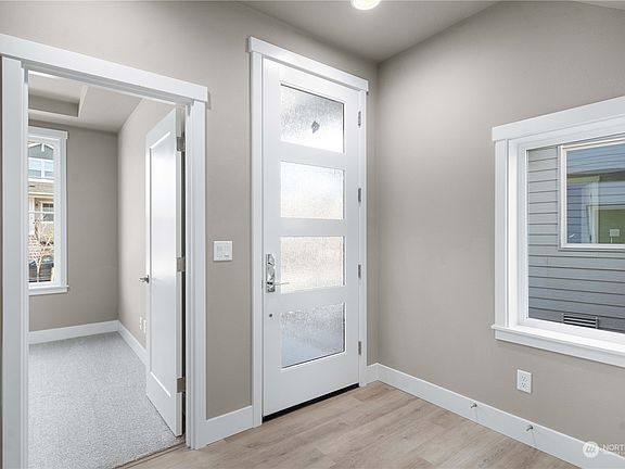 5th image of 15332 207th Avenue E #191