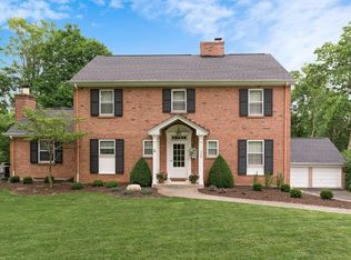 320 Pleasant Hill Dr, Cincinnati, OH 45215