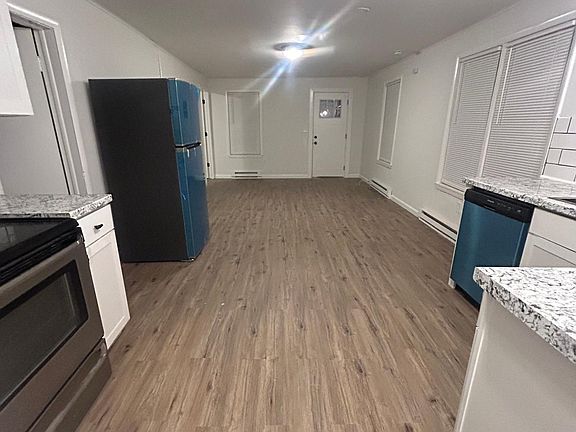 3rd image of 44 1st St #1