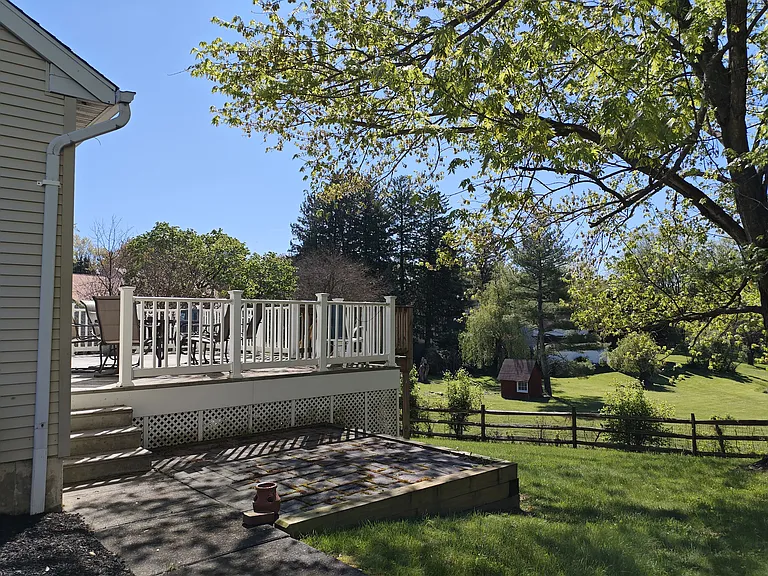 329 Misty Autumn Dr — Photo 3