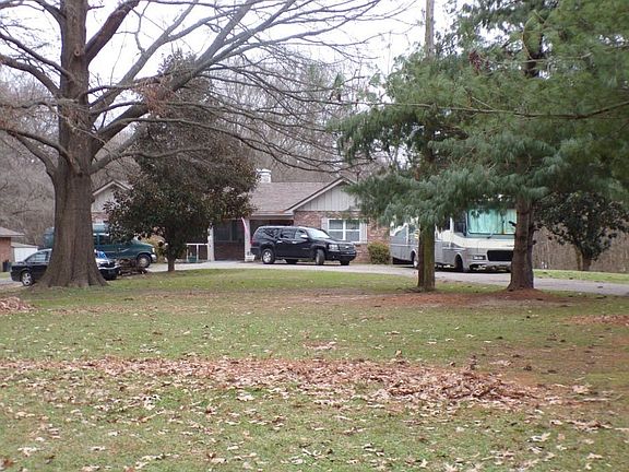 2nd image of 5684 Rust Rd