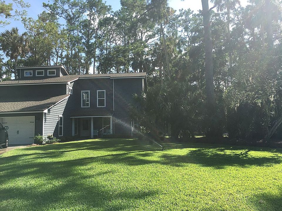 1st image of 738 Palmera Dr E