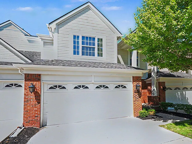 29307 Douglas Dr — Photo 1