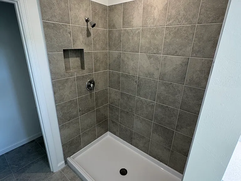 1558 Fells Cove Ln — Photo 9