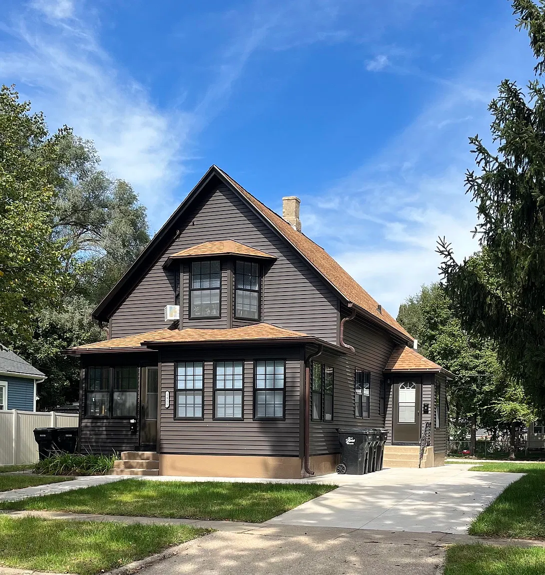 1411 Portland Ave — Photo 1