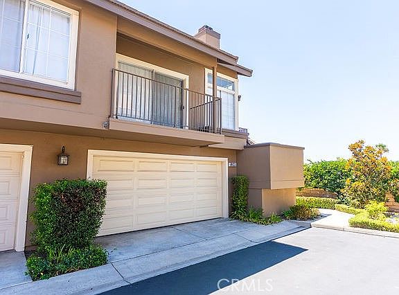 5th image of 8123 E Oak Ridge Cir