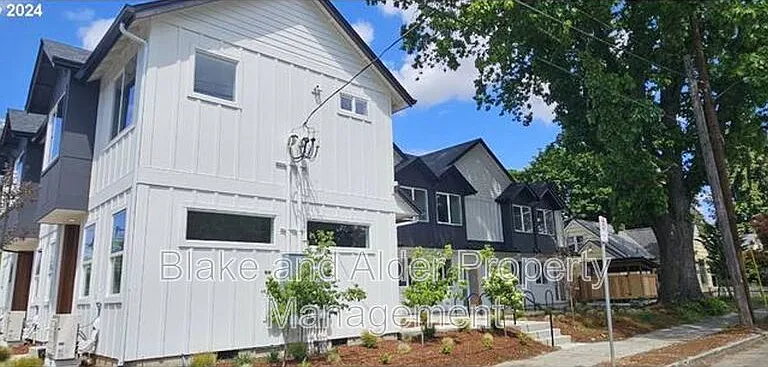 5221 SE Boise St — Photo 24