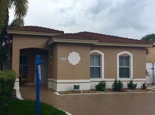 8078 NW 200th St, Hialeah, FL 33015