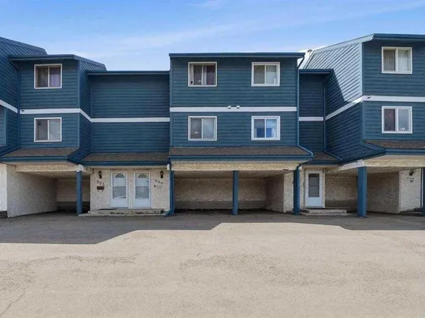 919 W 38th St NE #904, Calgary, AB T2A 6E1