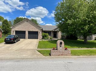 335 Colony Dr, Versailles, KY 40383