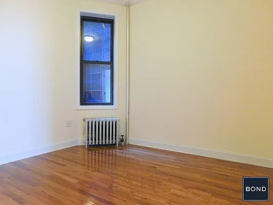 Rented by Bond New York | media 5