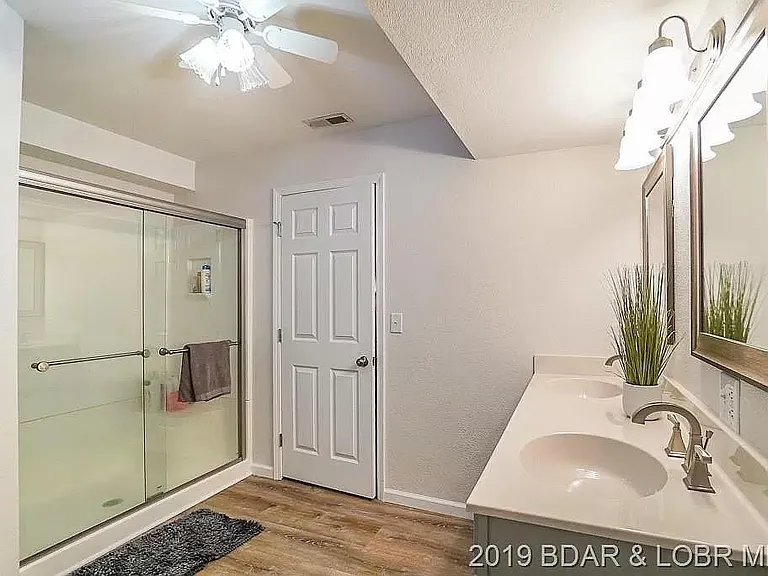 55 Arrowhead Beach Rd — Photo 11