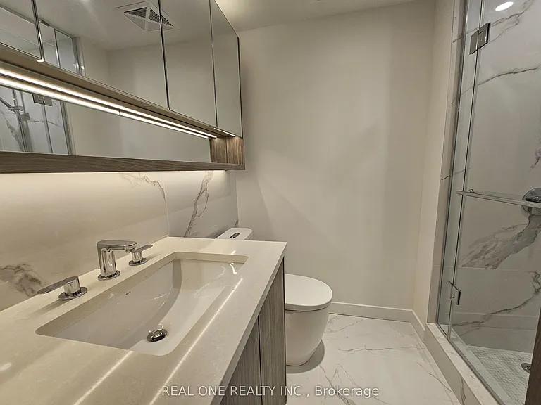 75 Billes Hts #2111 — Photo 15