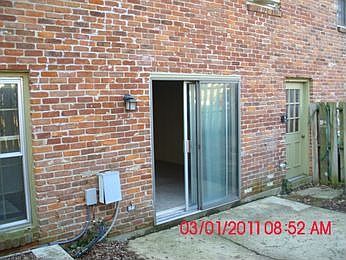 5th image of 61 Winchester Pl APT E