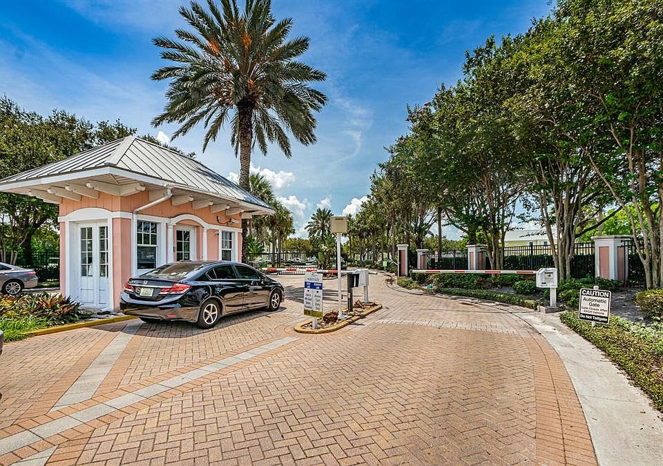1st image of 5215 COQUINA KEY DRIVE SE #B