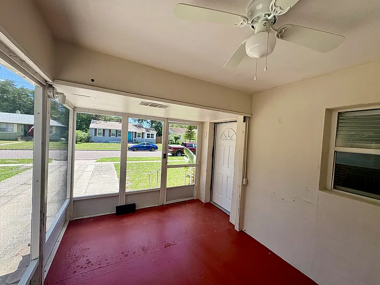 enclosed front patio