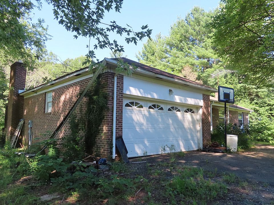2nd image of 9367 Meetze Rd