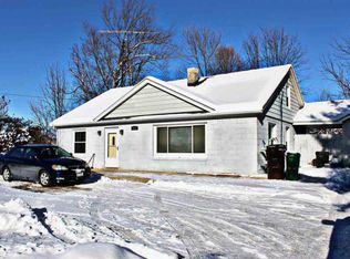 410 W Main St, Capron, IL 61012