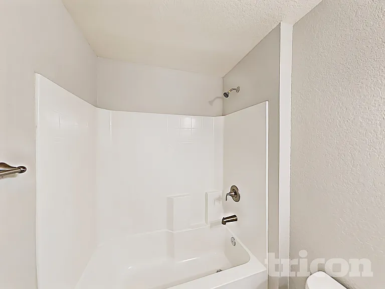 10853 Kirkwall Port Dr — Photo 13