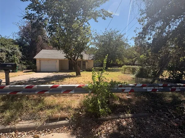 4900 Bernice St, Haltom City, TX 76117