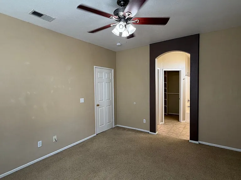 634 Sumner Way #1 — Photo 11