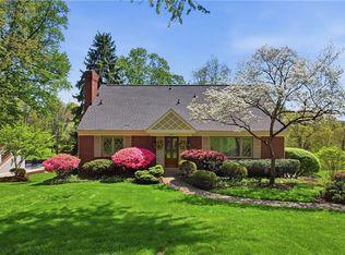 2539 Lindenwood Dr, Pittsburgh, PA 15241