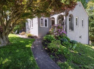 6 Waverly Rd, Asheville, NC 28803