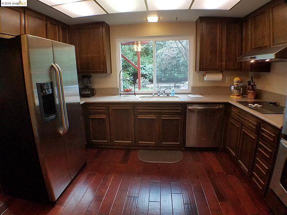 4th image of 2718 Lavender Dr