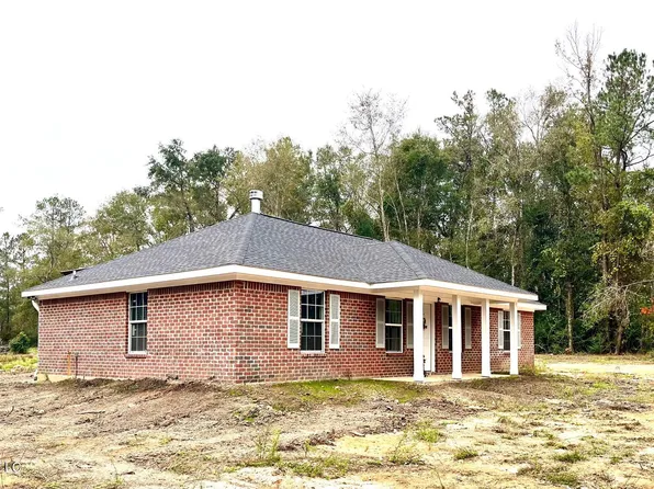 2726 Cumbest Bluff Rd, Moss Point, MS 39562