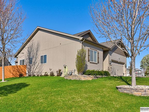 2nd image of 7816 S 190th Ave