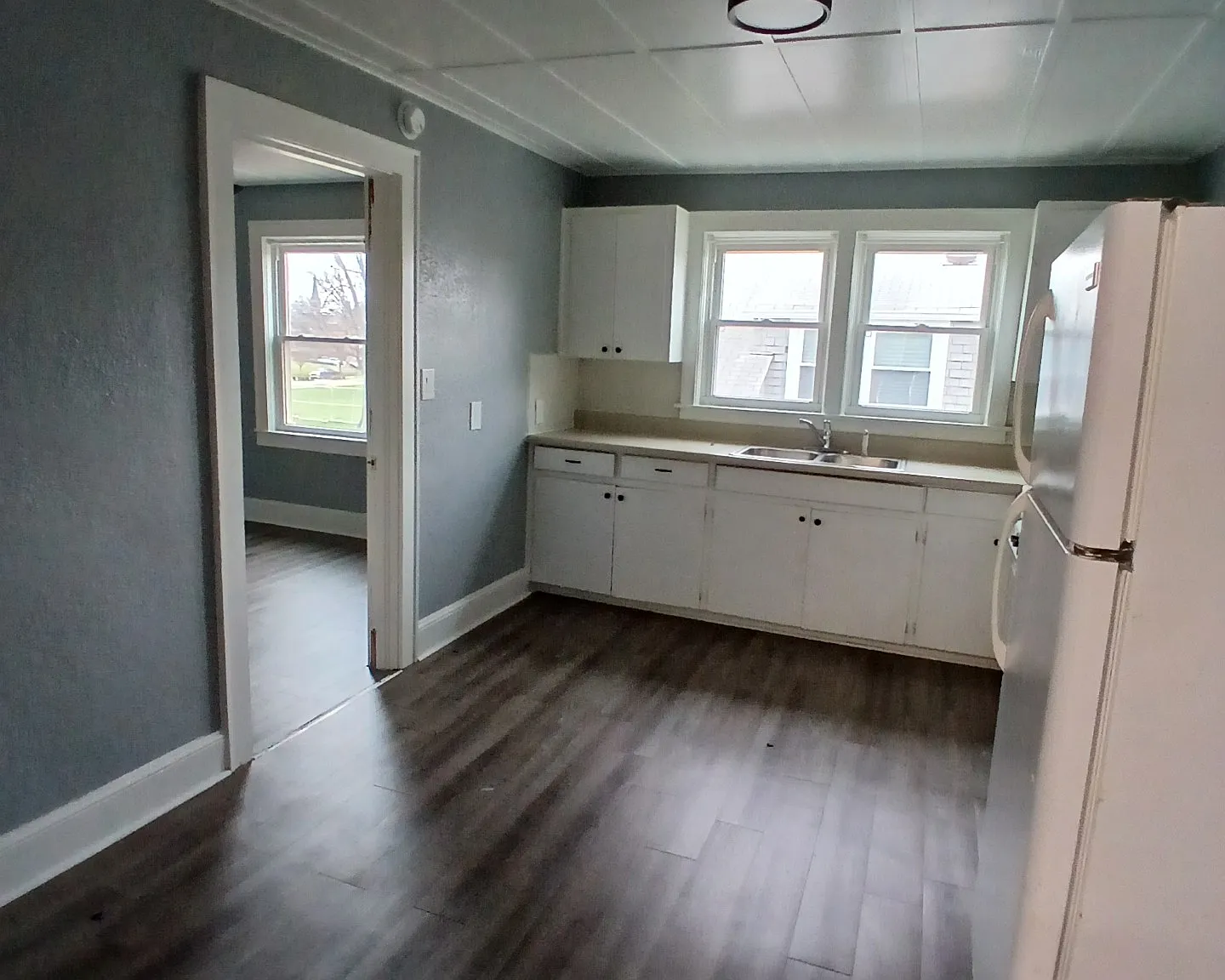 1 bed, $900 — Photo 2