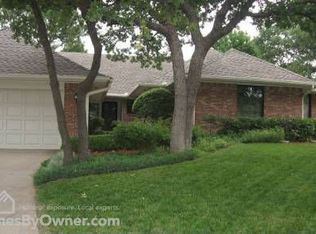 2312 Yorkshire Ct, Edmond, OK 73013