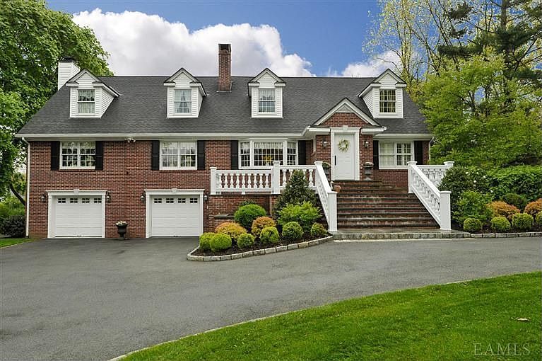 752 Old Kensico Rd, Thornwood, NY 10594 Zillow