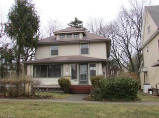 401 S Chestnut St, Ravenna, OH 44266