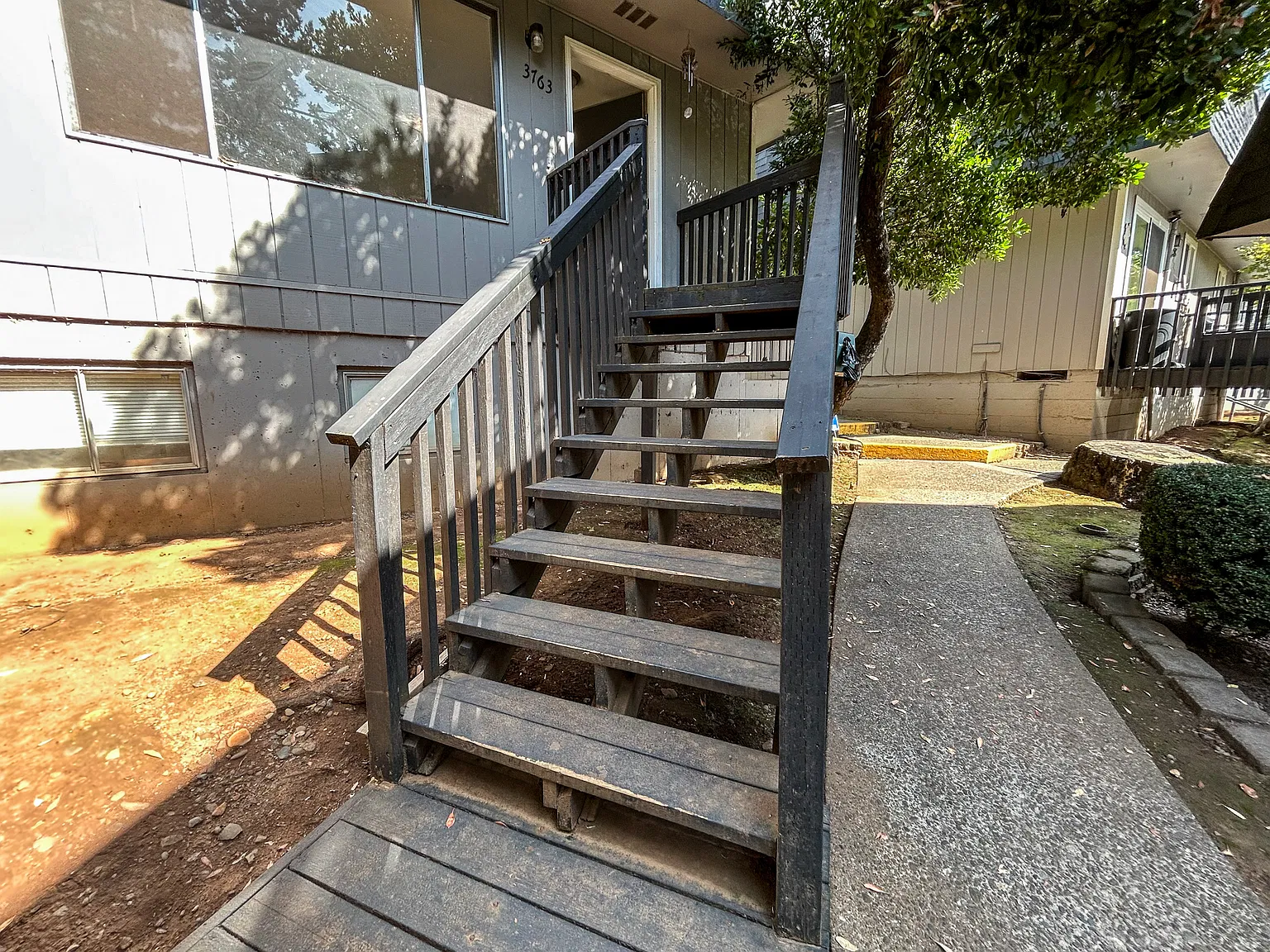 2 bed, 1.5 bath, 1000 sqft, $1,395 — Photo 3