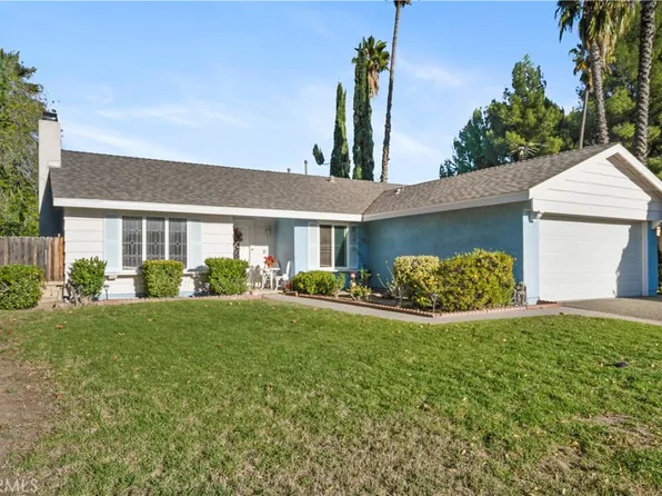 22395 Barbacoa Dr, Santa Clarita, CA 91350