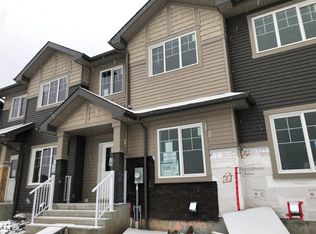 17720 69a St SW, Edmonton, AB T6X0S5